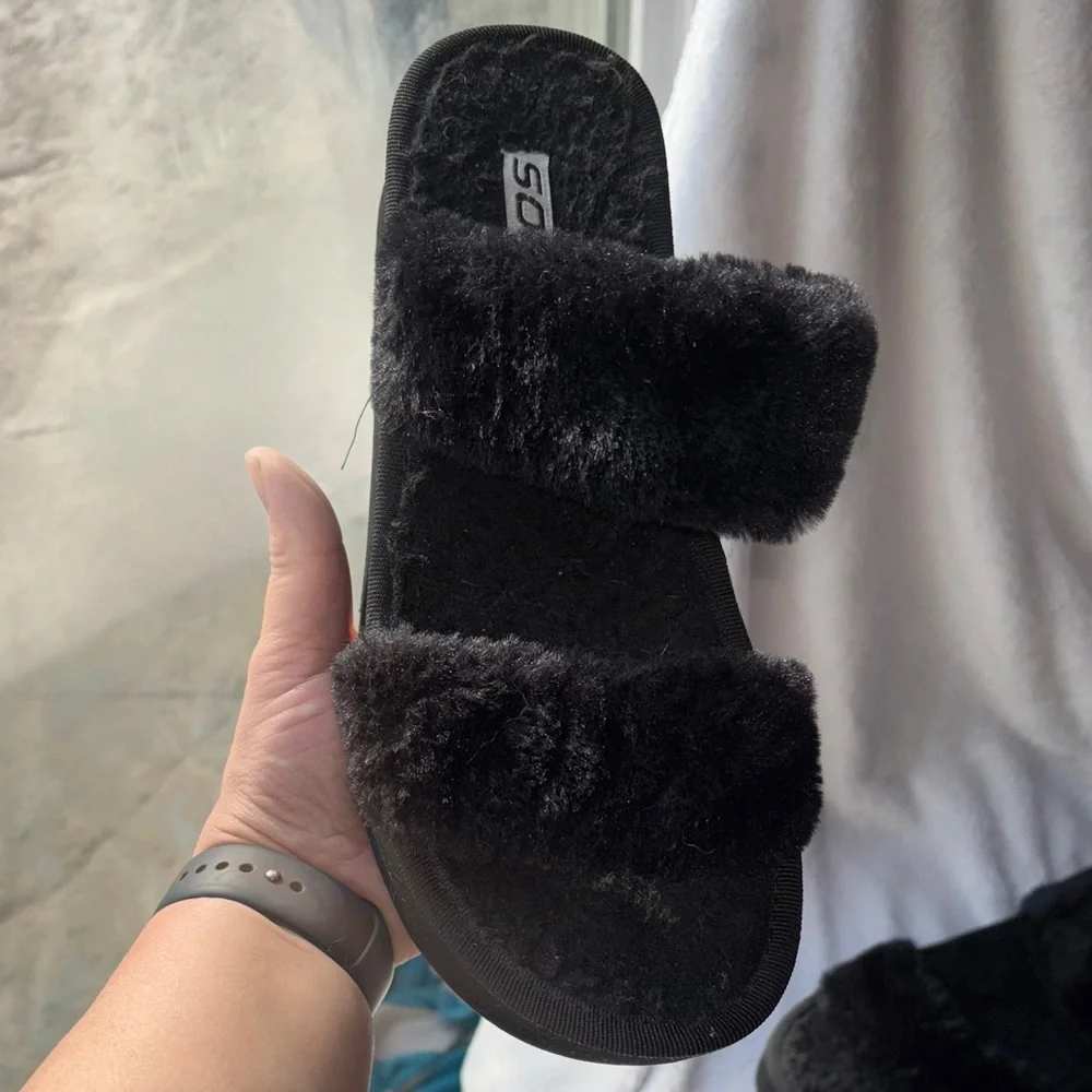 Black Fuzzy Platform Sandals - Picture 5 of 6